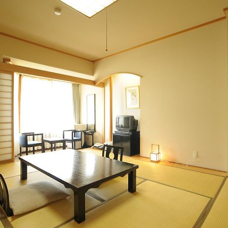 Spa & Resort Hotel Akinomiyasanso 秋田市 エクステリア 写真